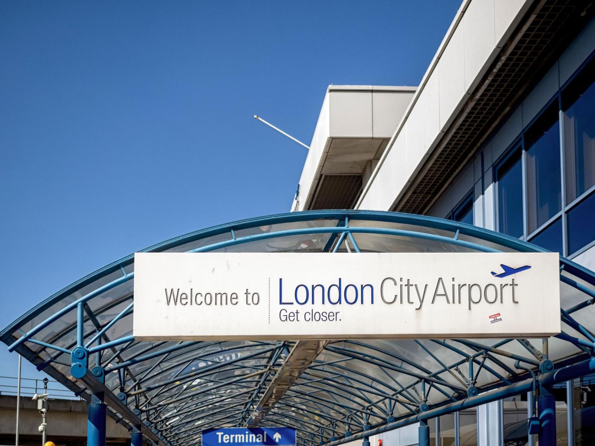 Clifton House O2 & Excel Rooms With Private Bathroom And Breakfast Option London Exteriör bild